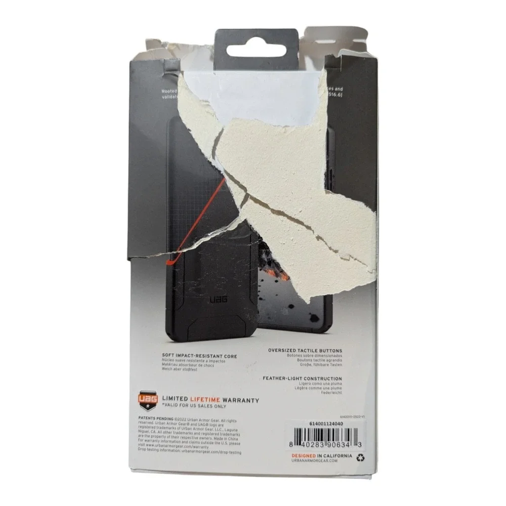 Q4. UAG‎ Scout Series Case for Google Pixel 7 - Black